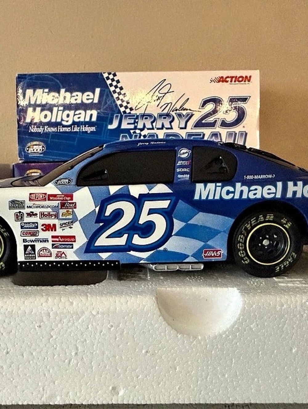 Hand signed Action Racing Collectables Jerry Nadeau #25 Michael Holigan 2000 Che
